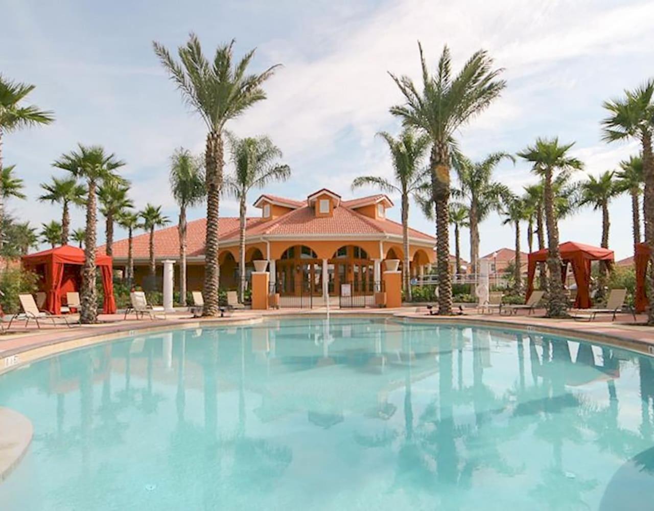 Large Spacious Home W Private Pool & Hot Tub Davenport Dış mekan fotoğraf