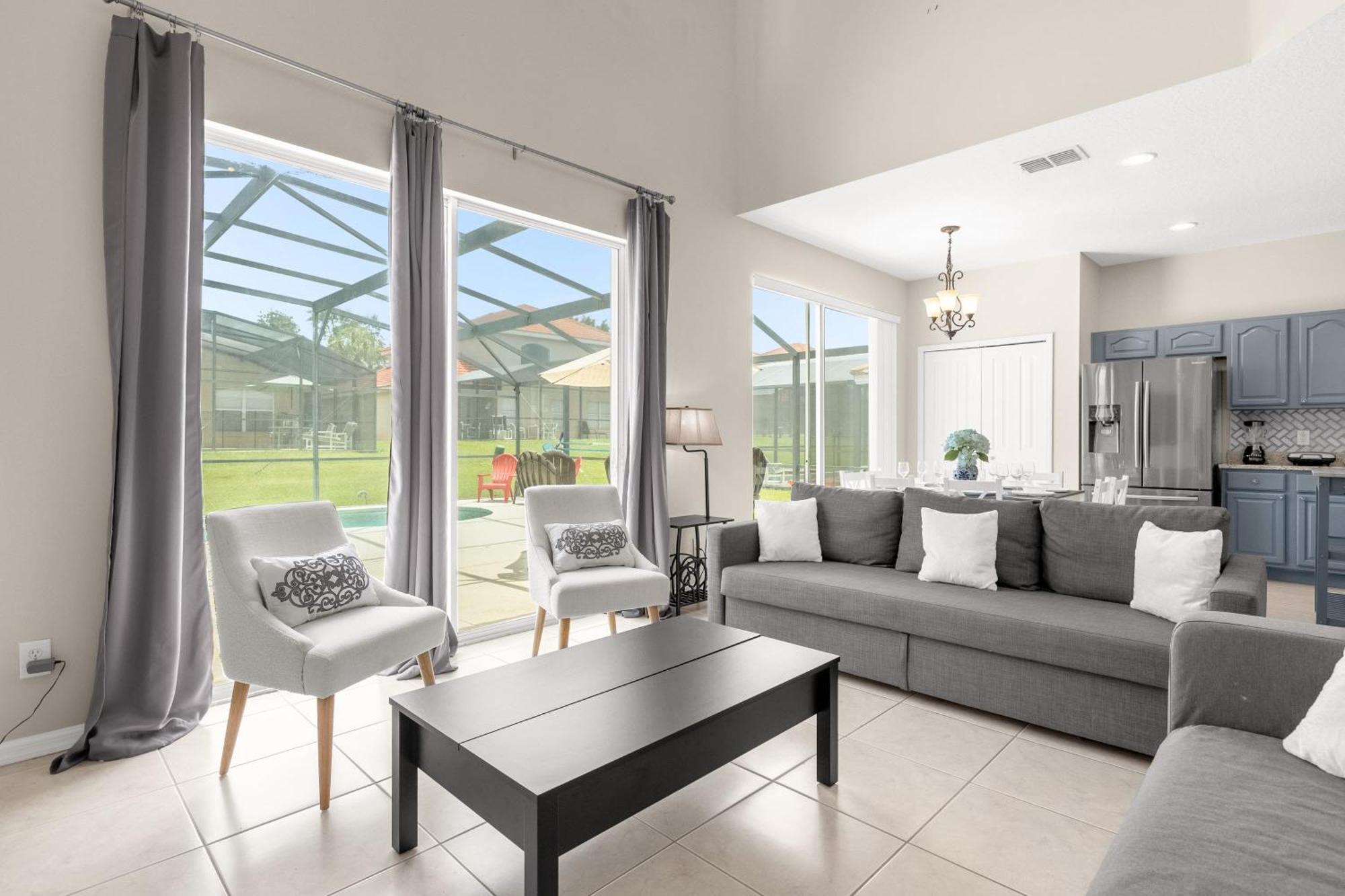Large Spacious Home W Private Pool & Hot Tub Davenport Dış mekan fotoğraf