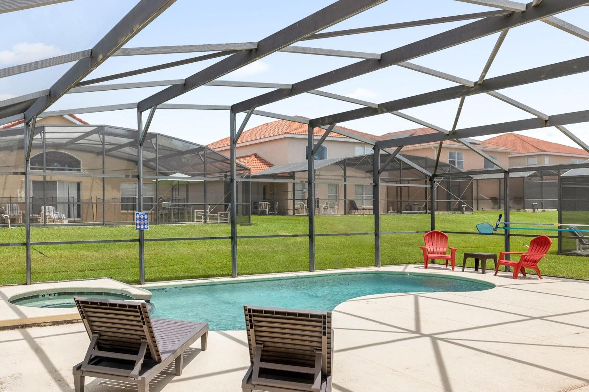 Large Spacious Home W Private Pool & Hot Tub Davenport Dış mekan fotoğraf